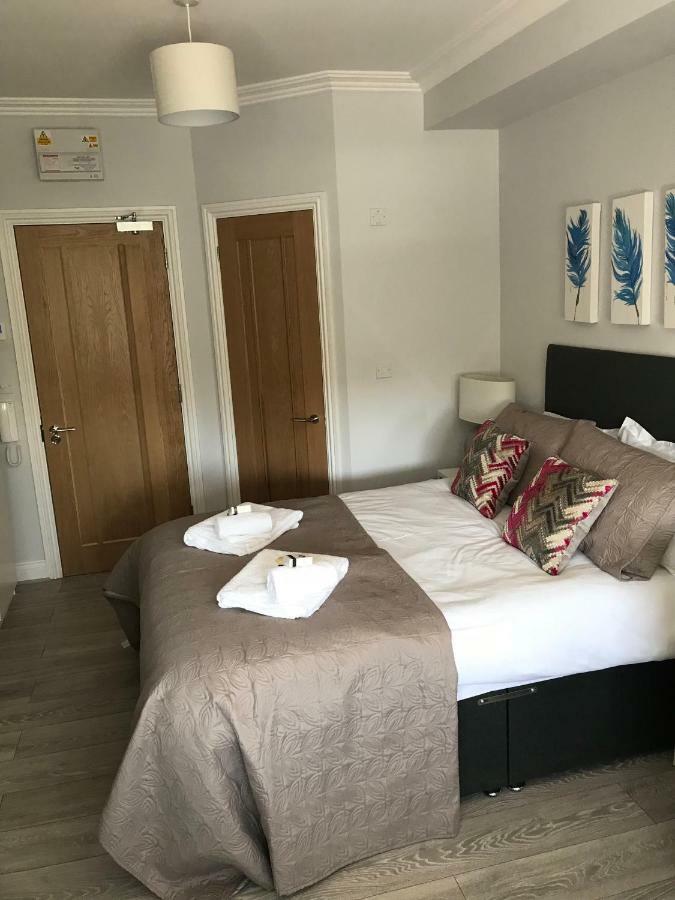Berkshire Serviced Apartment Helena 12 Reading Kültér fotó